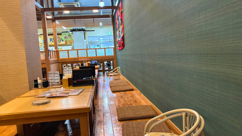 まぐろ屋みーかがん 掘りごたつ席